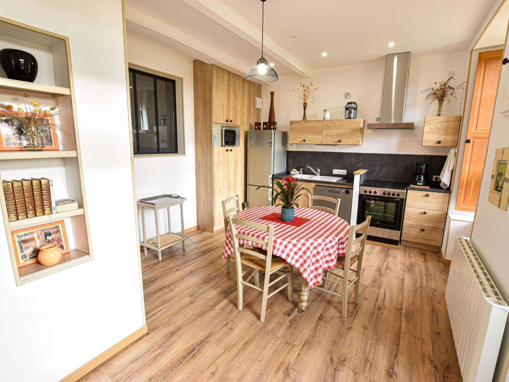 Gite Restaure 6 Pers. Au Bord De La Riviere, Proche Centre, Parking Et Wifi - Fr-1-410-380 Sable-sur-Sarthe Luaran gambar
